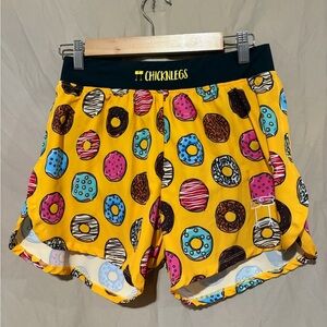 Chickennlegs shorts